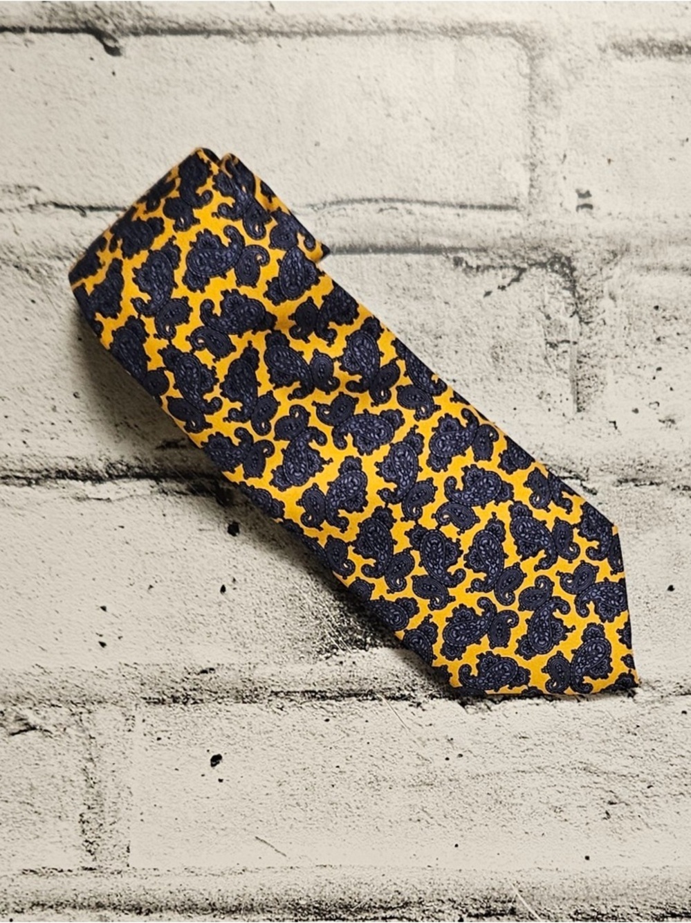 Robert Stock Yellow Paisley Necktie Navy Pattern Bold Statement 3” Dress Tie